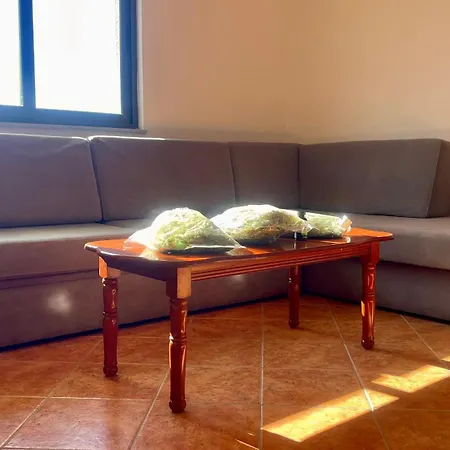 Prázdninový dům Authentic Sea & Mountain View House & Wood-sauna Shijak